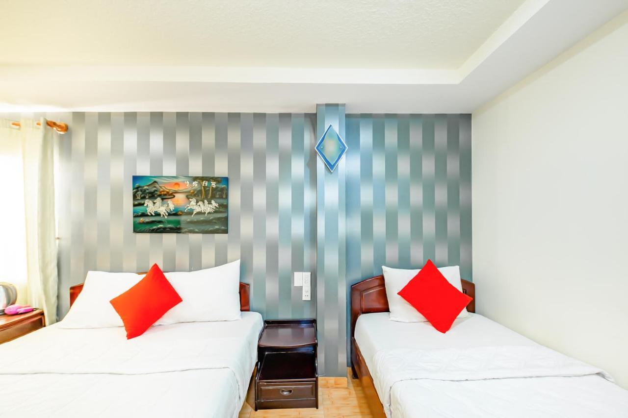Oyo 243 Eden Hotel 芽庄 外观 照片