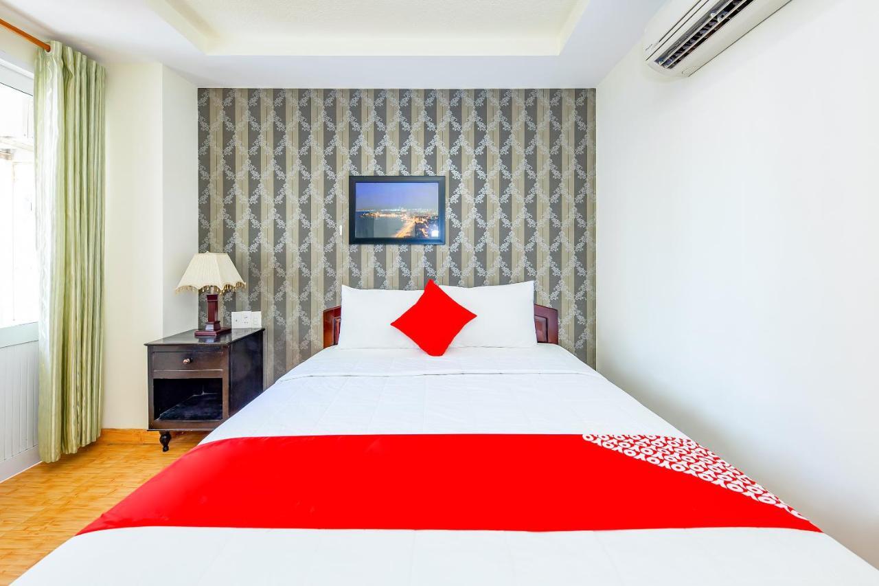 Oyo 243 Eden Hotel 芽庄 外观 照片