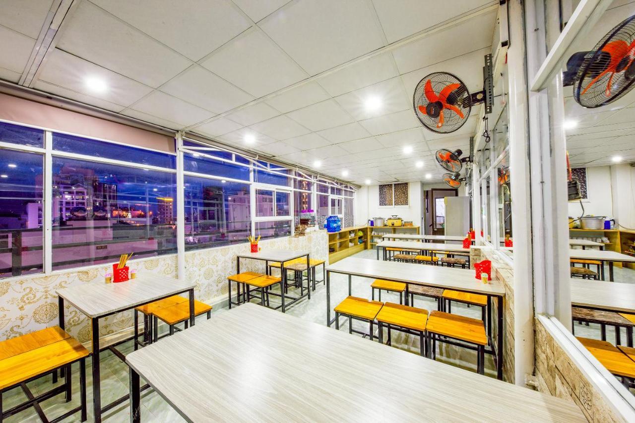 Oyo 243 Eden Hotel 芽庄 外观 照片